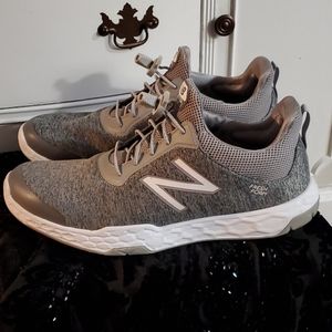 New Balance men's shoes size 11.5